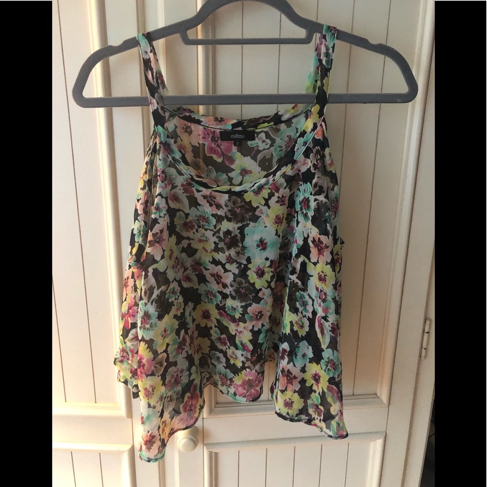 Crop top tank and cold shoulder sheer